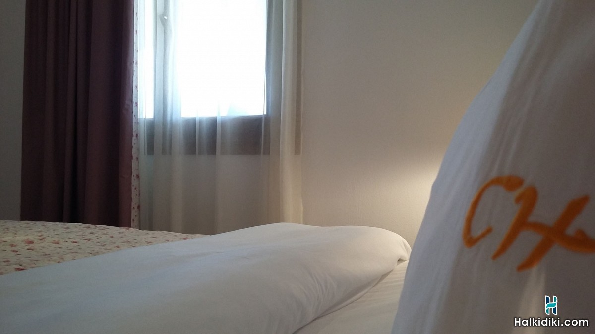 Christaras Apartments, Second floor apartment No7 & No9 (2+2) -1 double bed & 2 single beds.