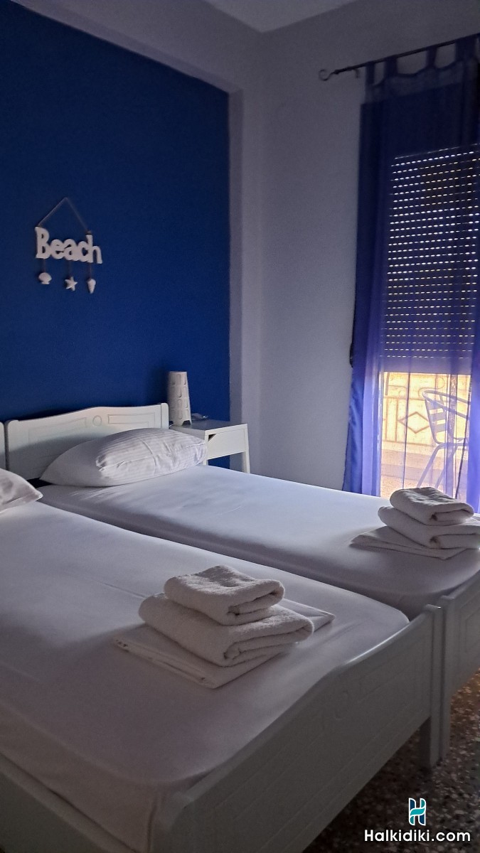 Meerithic ROKKA ROOMS, Twin Room