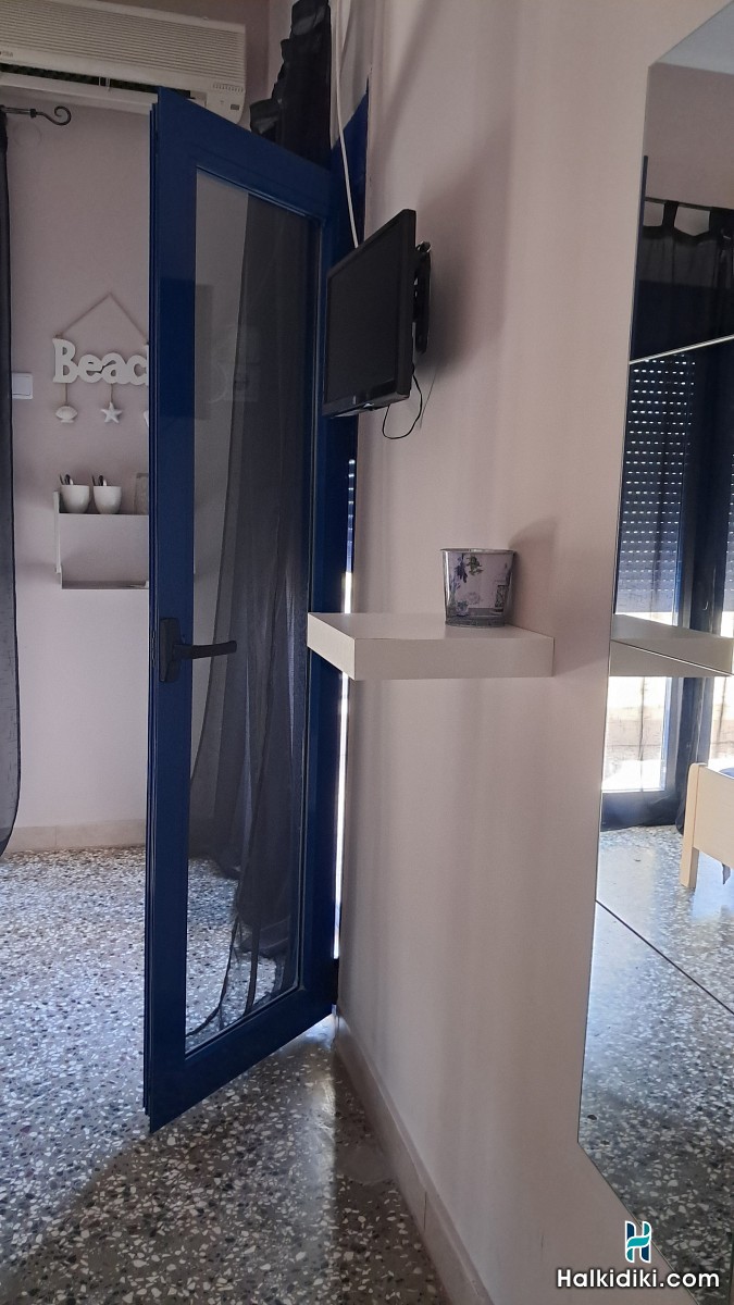 Meerithic ROKKA ROOMS, Twin Room