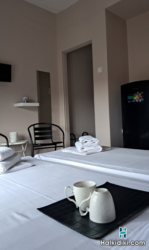 Meerithic ROKKA ROOMS, Twin Room