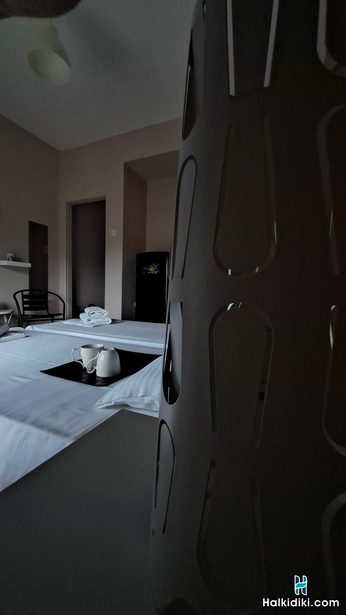 Meerithic ROKKA ROOMS, Twin Room