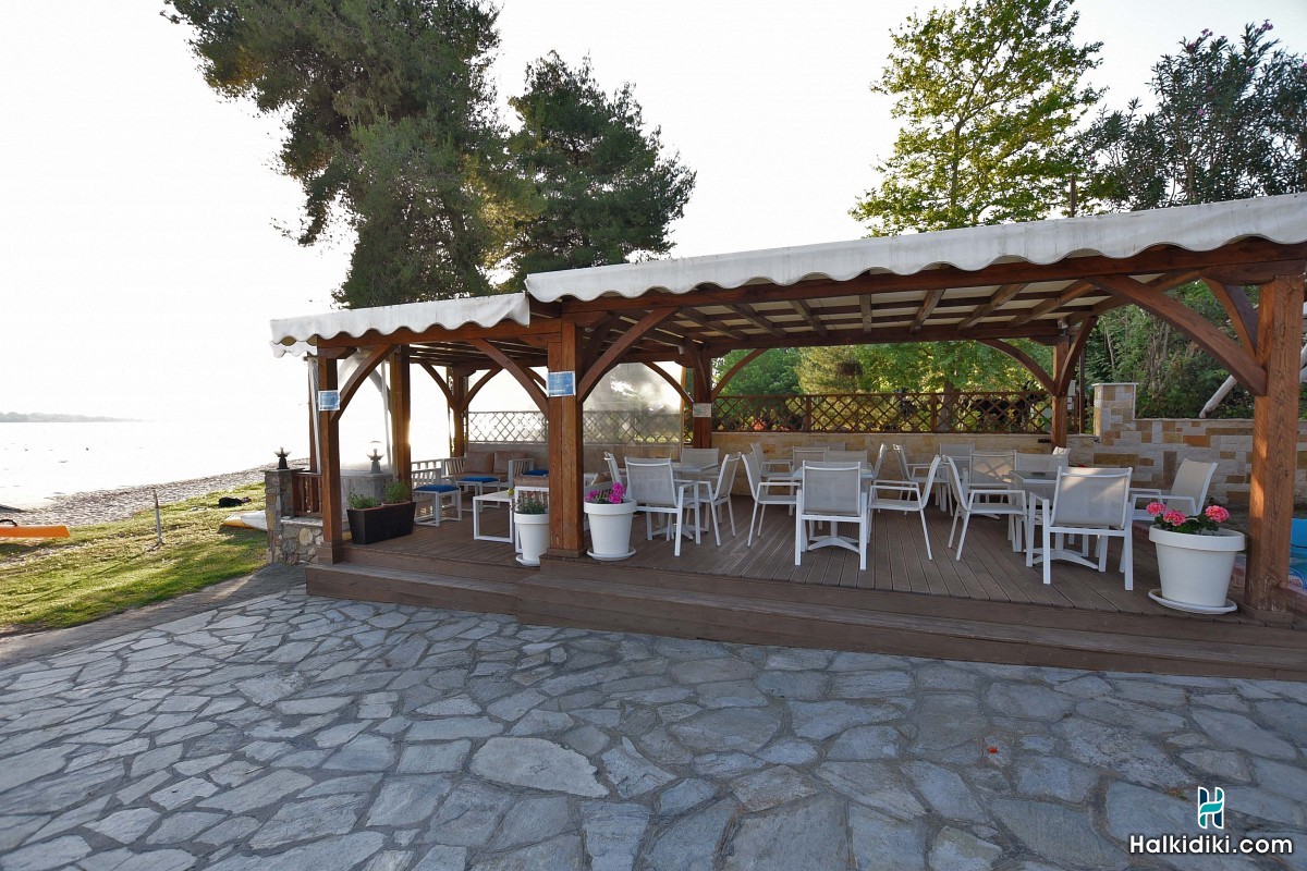 Haus Platanos apartments & Bungalows by the Sea, Vourvourou, Sithonia, Halkidiki, Greece