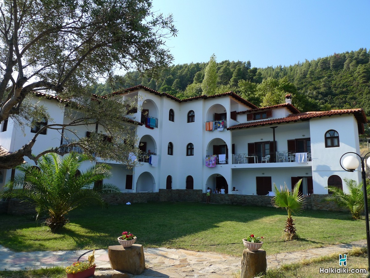 Vour... 52, Studios & Apartments in Halkidiki, Sithonia, Vourvourou, Greece